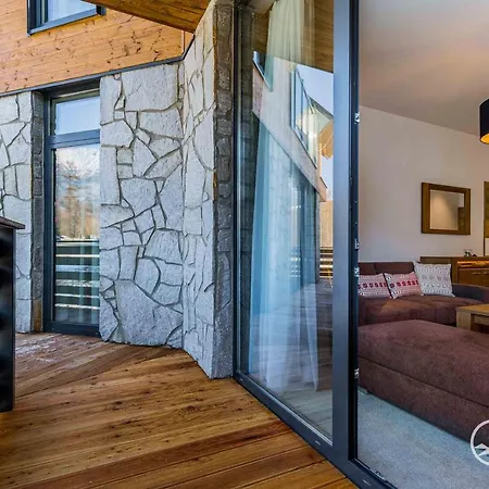Tatra Suites Vila Himalaya Junior 102 *